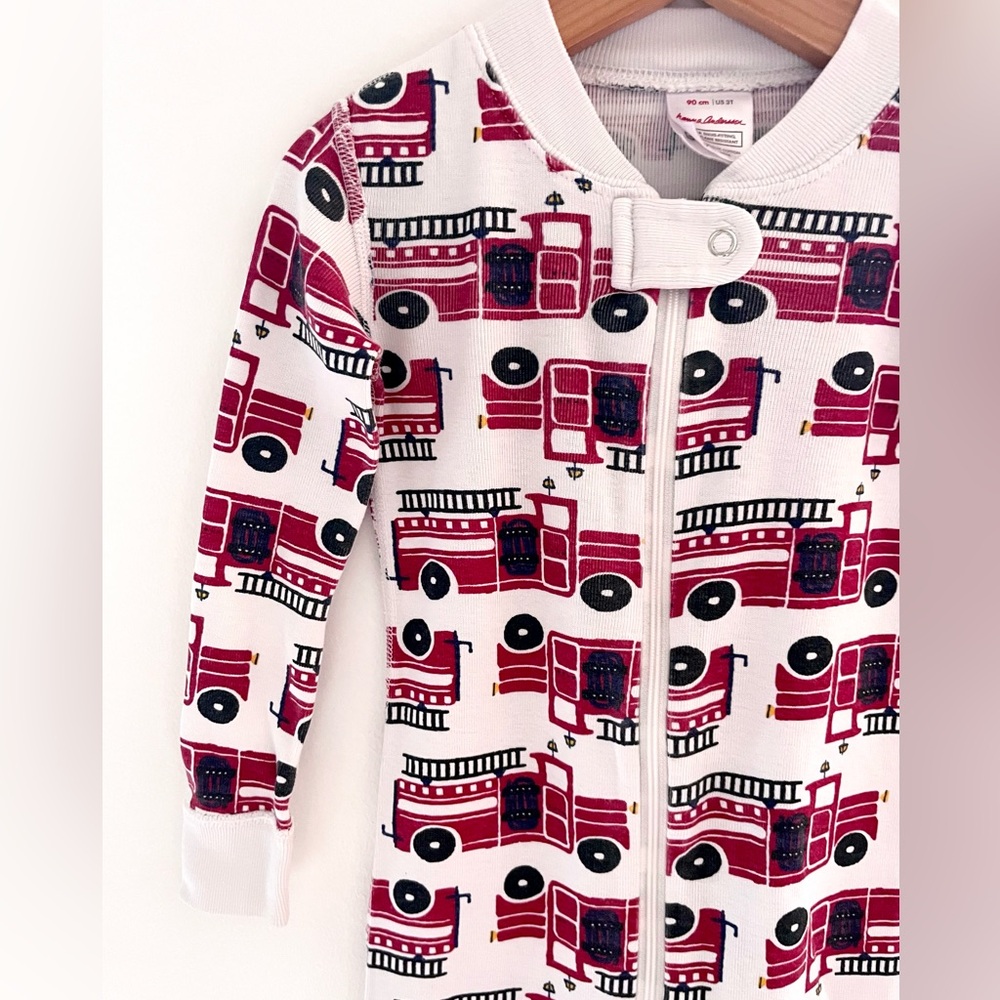 Hanna Andersson Organic Unisex Firetruck Red Sleeper One-Piece Pajamas, Footless - Picture 6 of 11